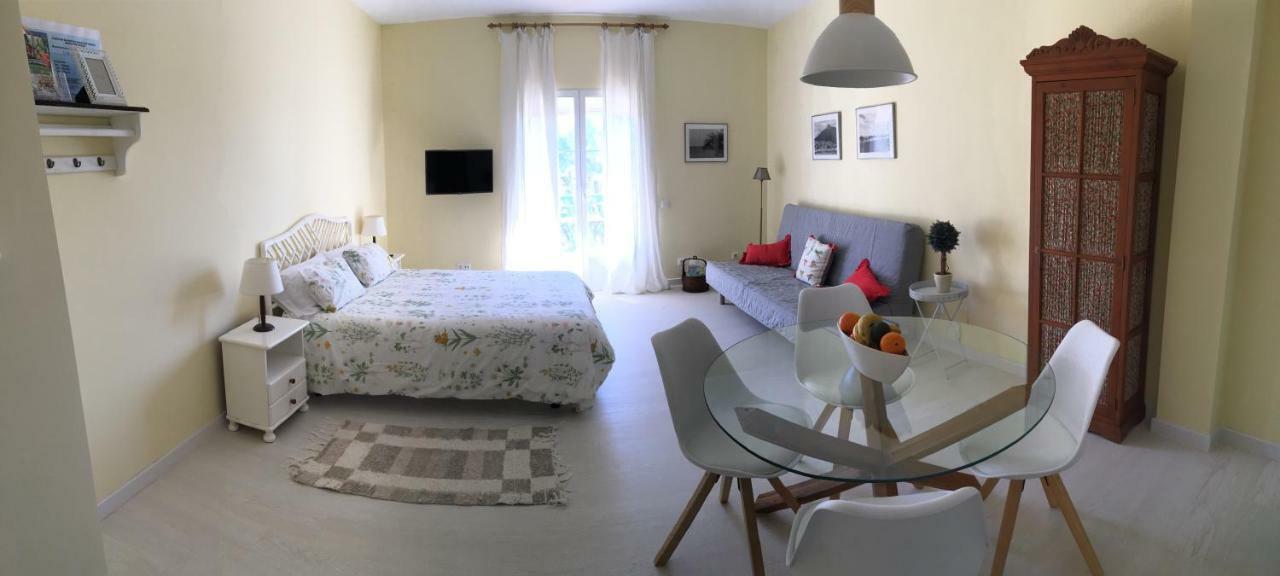 Appartamento Impresionante Loft En Puerto Banus A Pie De Playa Marbella Esterno foto